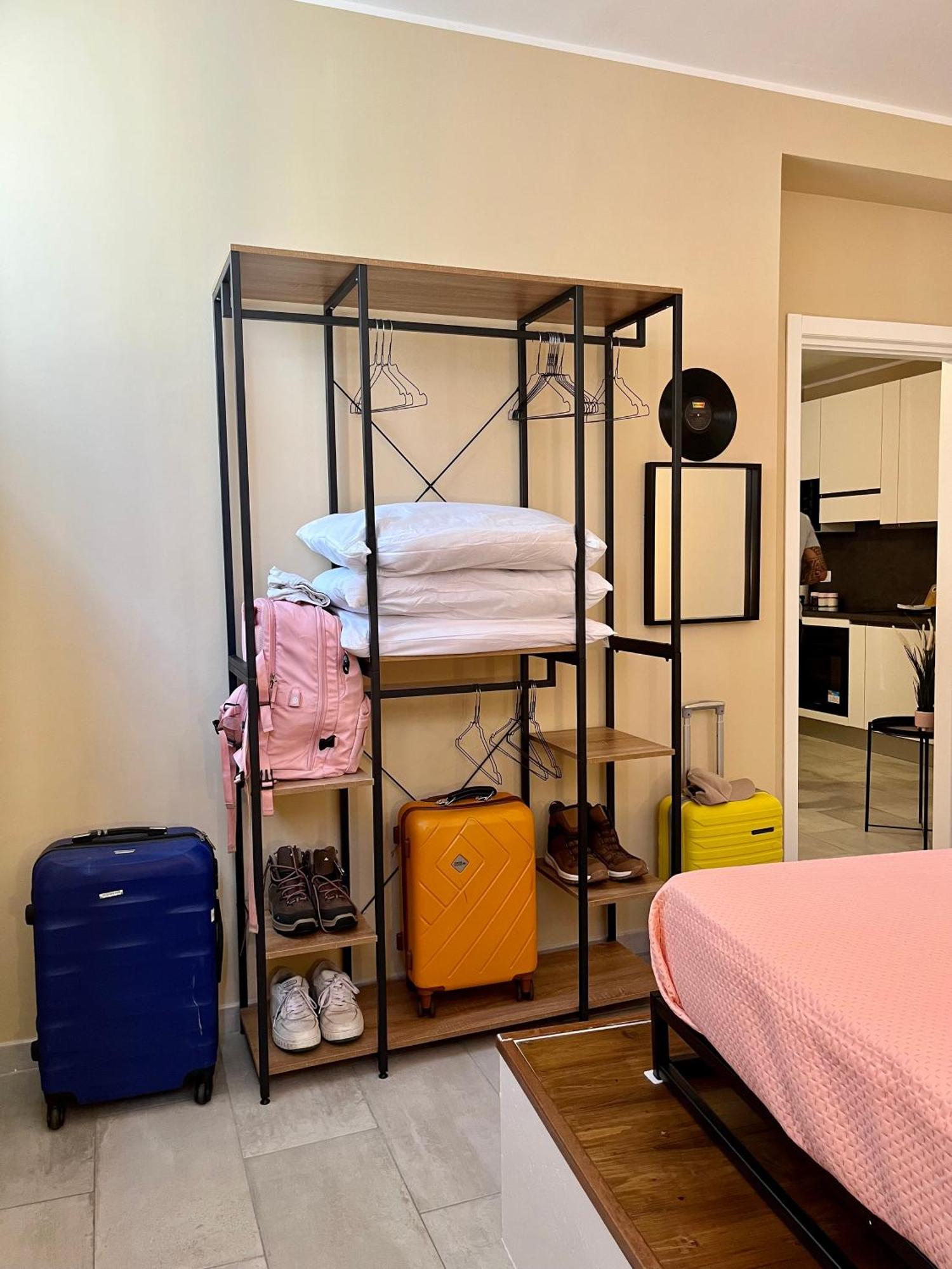 Dimora Chic - A 5 Fermate Dal Duomo Villa Milan Luaran gambar